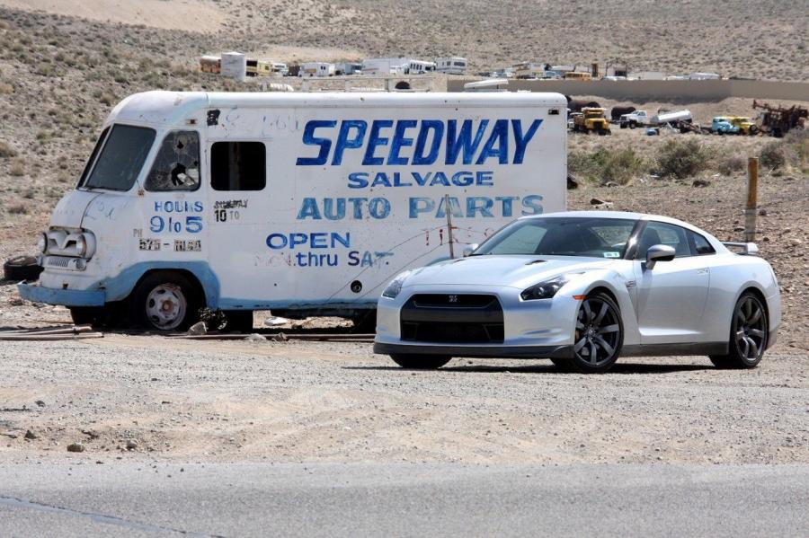  Nissan GT-R 2007 года  (фото 393 из 480)